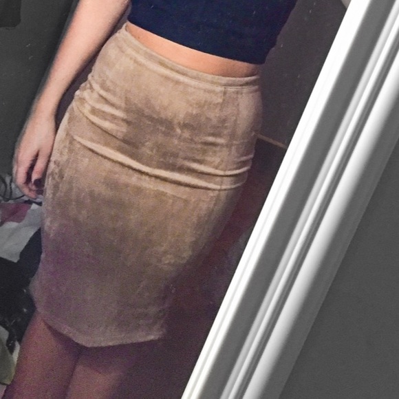 Suede midi skirt - Picture 1 of 2